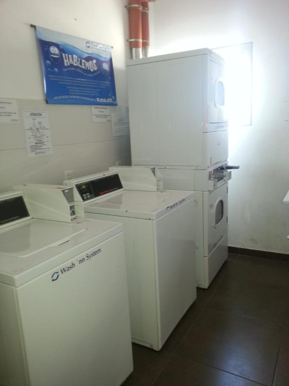 Apartamento Direccion : Bernardo De Irigoyen 630 *